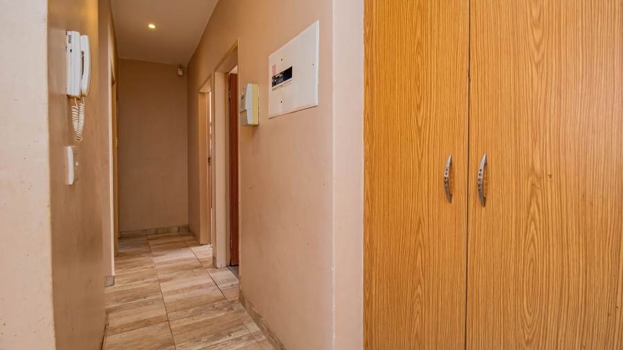 3 Bedroom Property for Sale in Azalea Park North West
